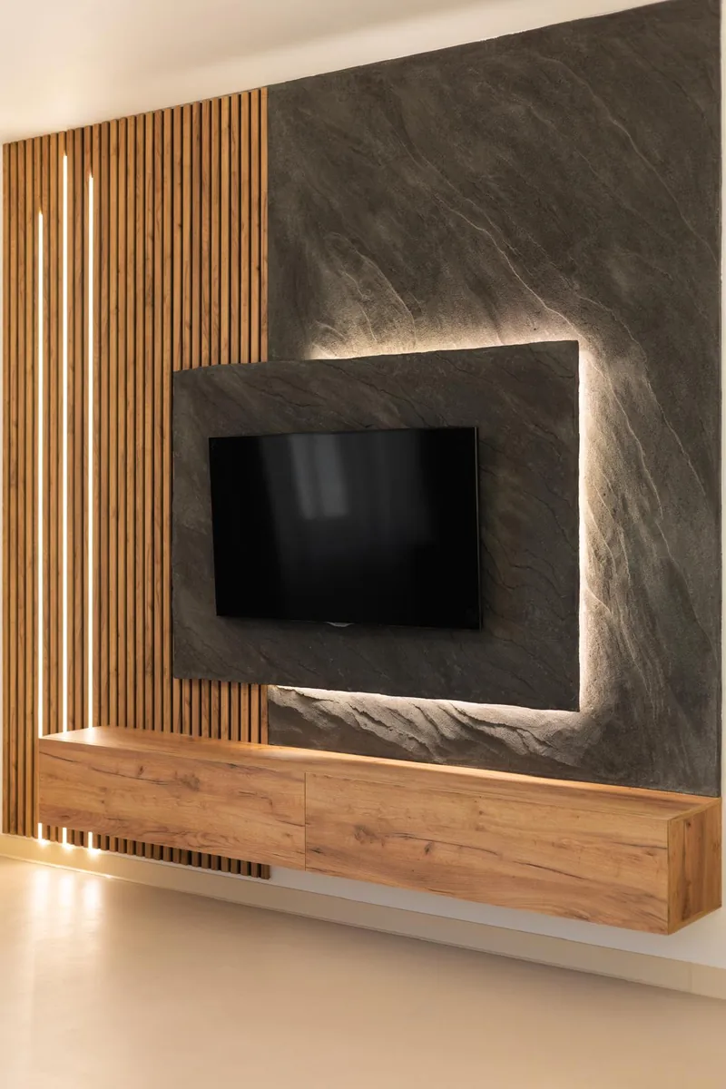 Ta sama ściana TV z efektem skały — ujęcie z boku — Lux-Bud Design Original