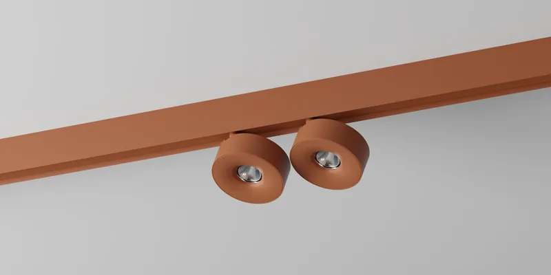 Podwójny reflektor Labra Geit Flat na miedzianej szynie Ray Evo — Labra
