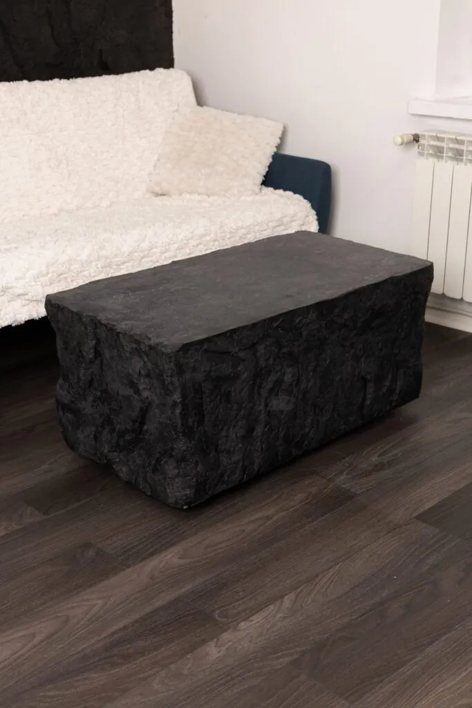 Wykonawstwo efektu skały — LuxBud Design